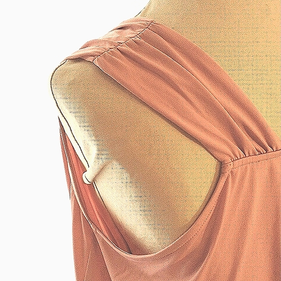 BCBGeneration Summer Top Asymmetrical V-front L Rose Tan color Sz M - Picture 9 of 16